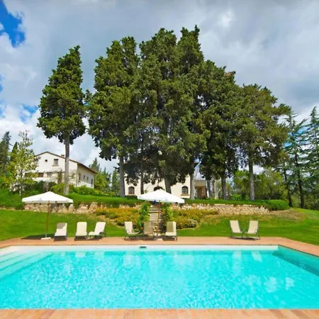 Di Santo Pietro Villa *